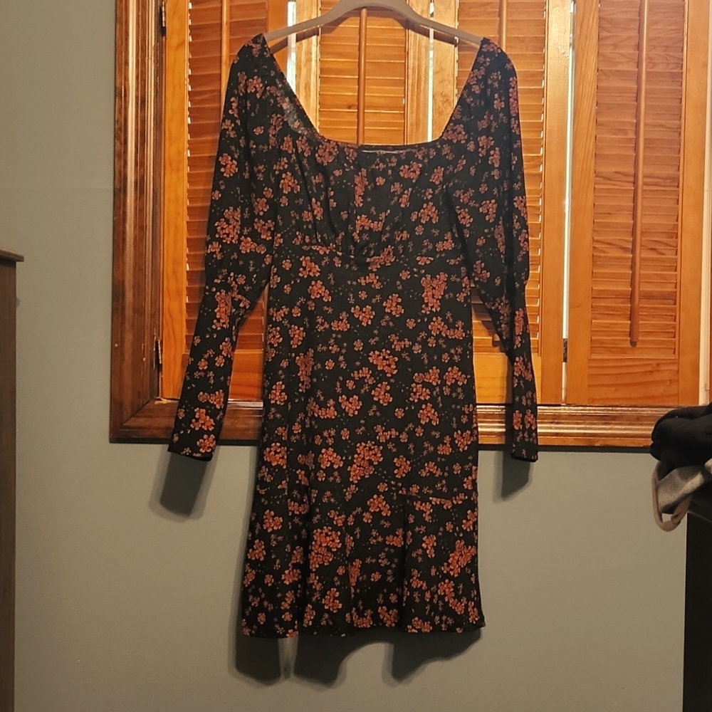 Long sleeve dress
